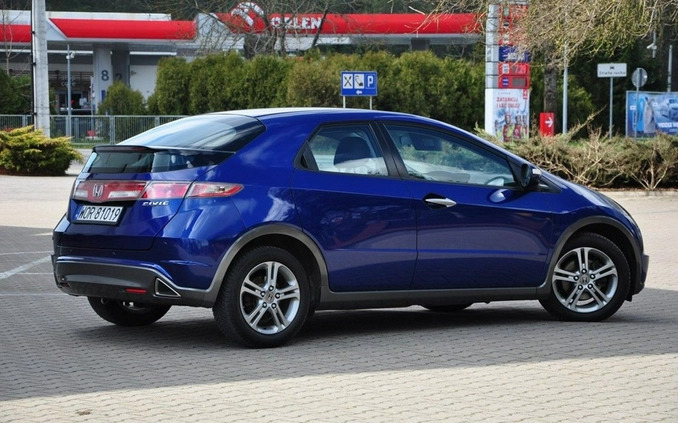 Honda Civic cena 29900 przebieg: 167000, rok produkcji 2011 z Siewierz małe 704